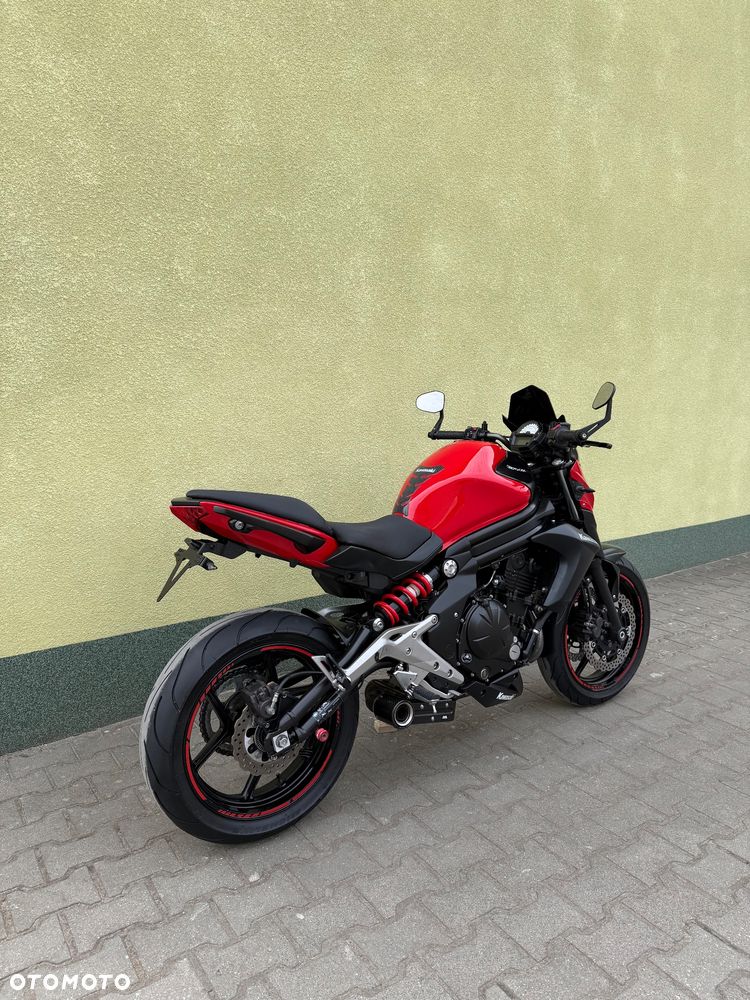 Kawasaki ER - 11