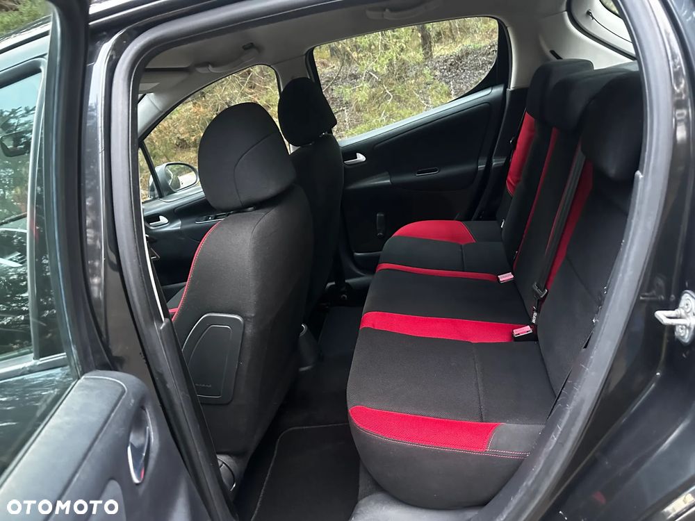Peugeot 207 1.4 16V Presence - 23