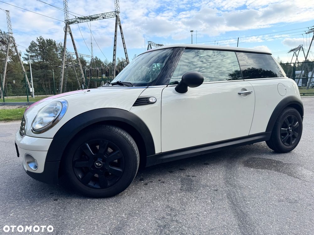 Mini One 2009 photo 2