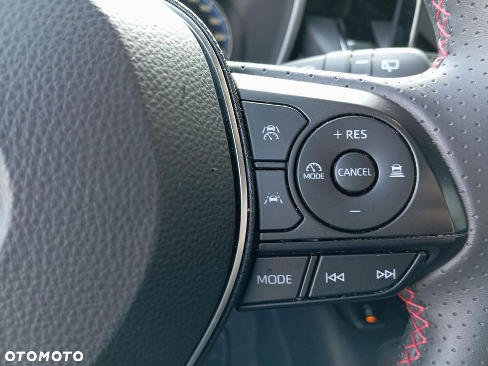 Toyota Corolla 2.0 Hybrid GR Sport - 13