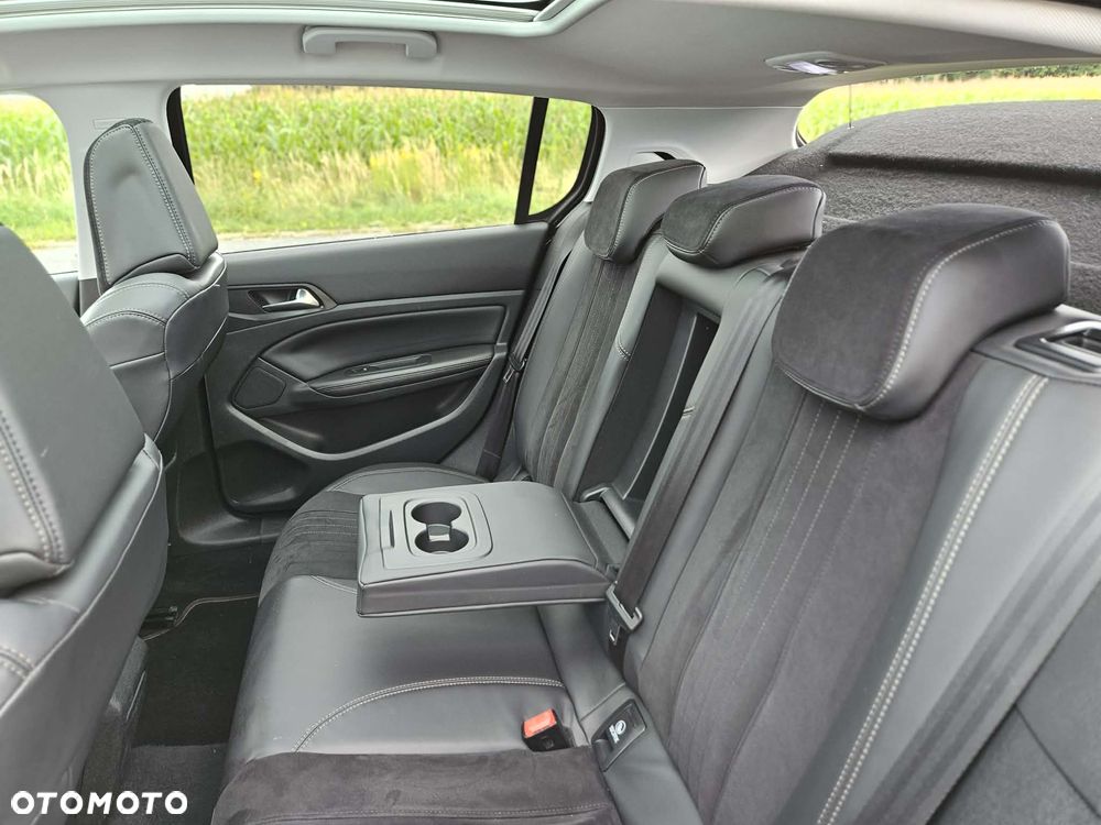 Peugeot 308 1.6 e-HDi Allure S&S - 15