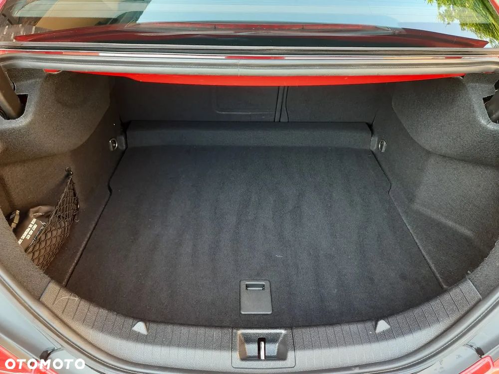 Mercedes-Benz CLA 250 7G-DCT Sport - 16