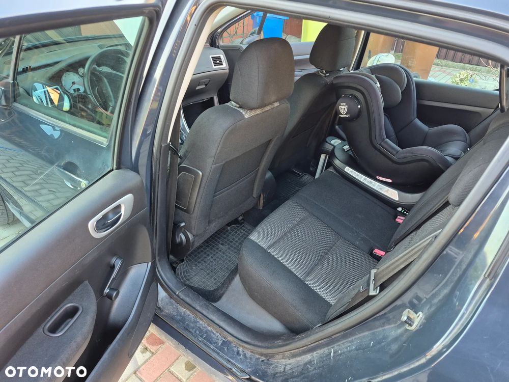 Peugeot 307 - 4