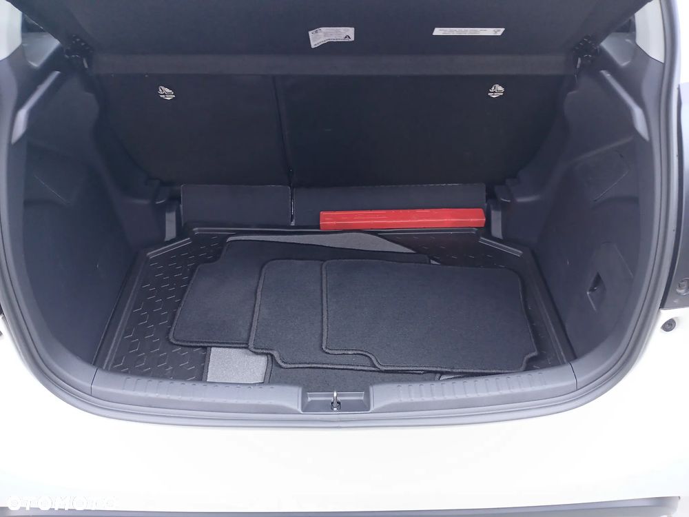 Toyota Yaris 1.0 Comfort - 26