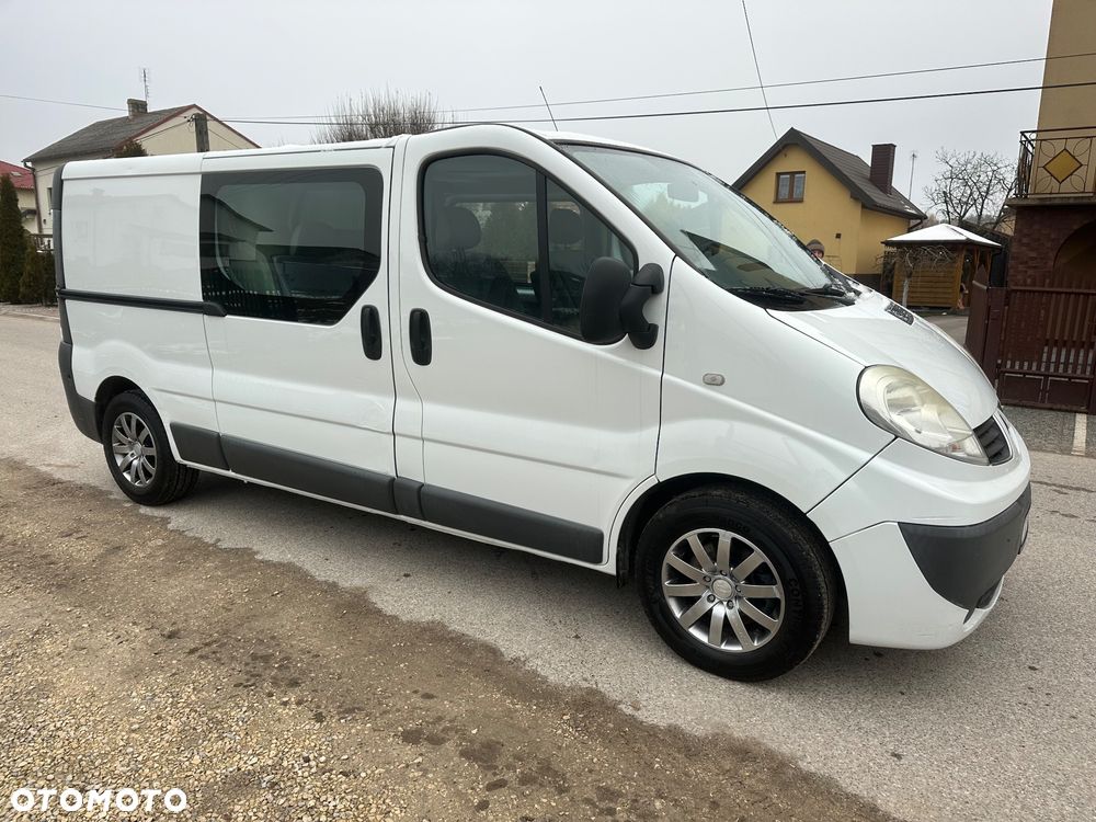 Renault Trafic - 8