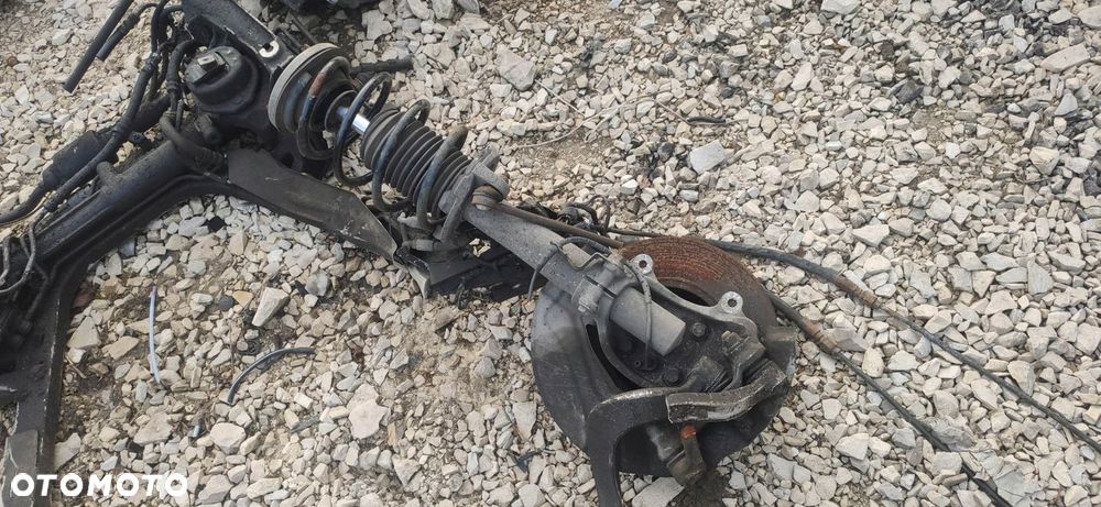MCPHERSON ZWROTNICA PRAWY PRZÓD BMW E65 3.6 V8 - 4
