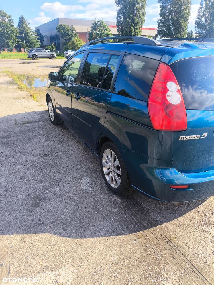 Mazda 5 - 6