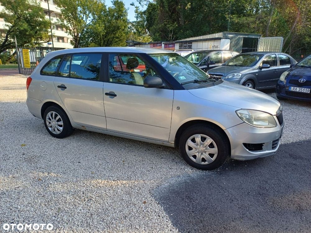 Skoda Fabia - 3