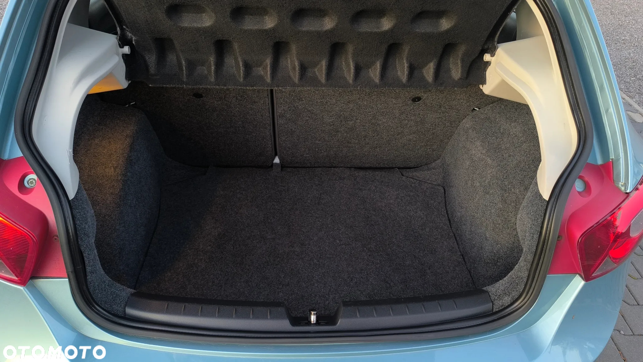 Seat Ibiza 1.4 16V Style - 27