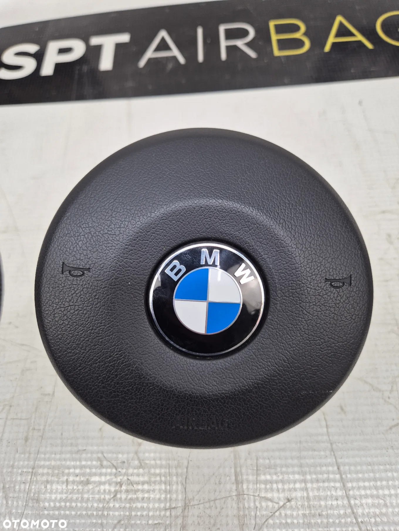 BMW F34 F36 PODUSZKĄ POWIETRZNĄ KIEROWCY ORYGINALNA NOWA Z ŻÓŁTĄ NITKĄ AIRBAG - 13