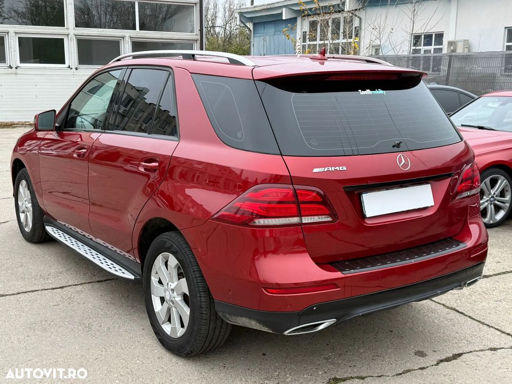 Mercedes-Benz GLE 250 d 4Matic 9G-TRONIC AMG Line - 4