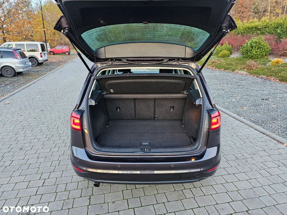 Volkswagen Golf Sportsvan 1.6 TDI BlueMotion Technology Lounge - 16