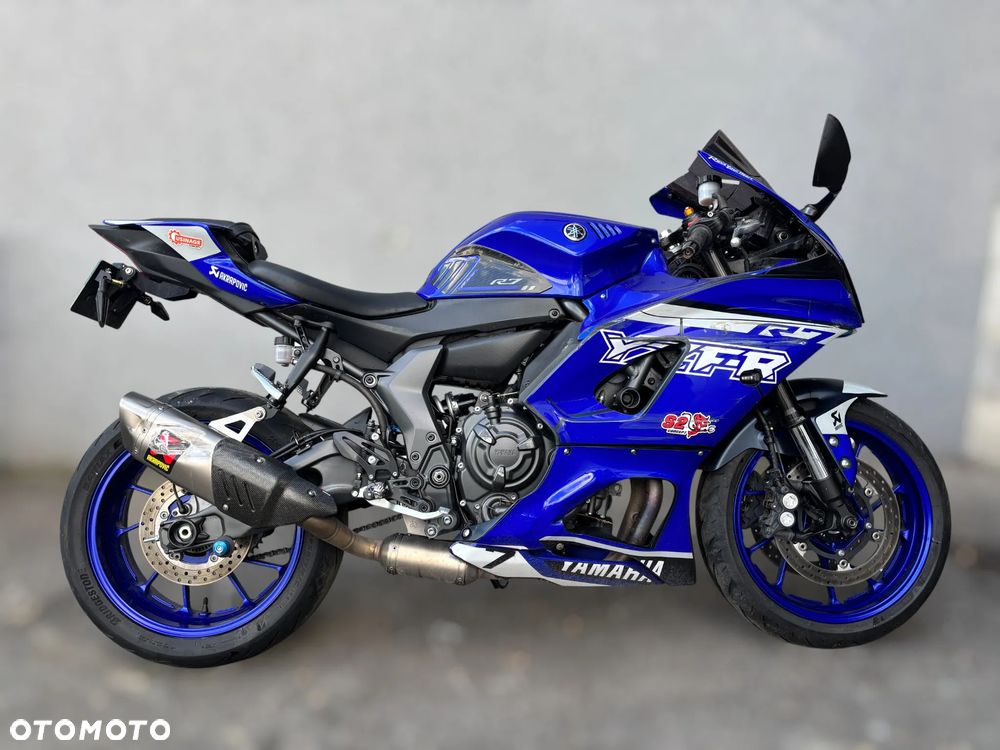 Yamaha YZF - 2