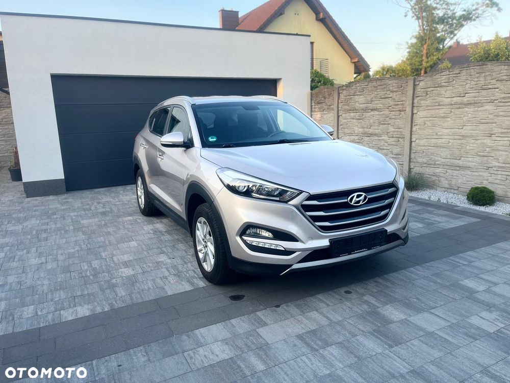 Hyundai Tucson blue 1.6 GDi 2WD Navi - 14