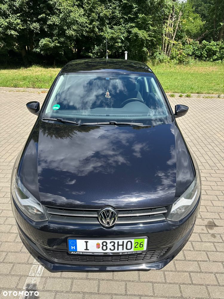 Volkswagen Polo - 2