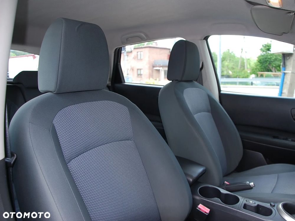 Nissan Qashqai 1.6 Acenta - 11