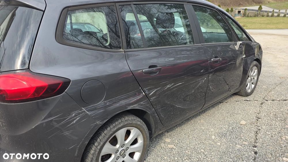 Opel Zafira 2012 photo 5