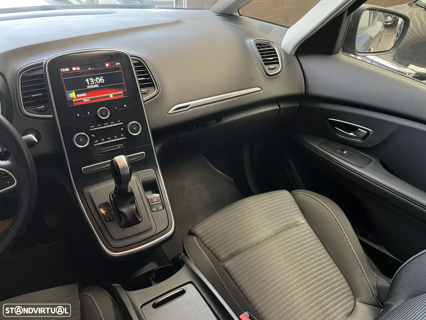 Renault Scénic ENERGY dCi 110 EDC LIMITED - 33