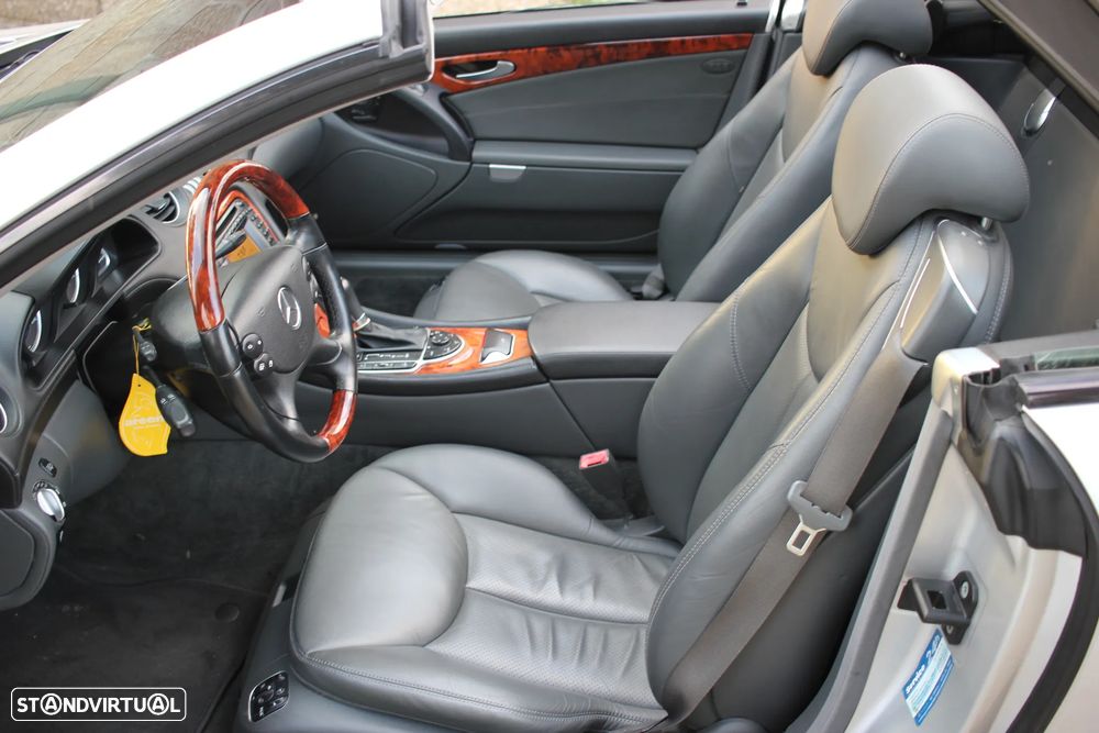 Mercedes-Benz SL 500 - 28