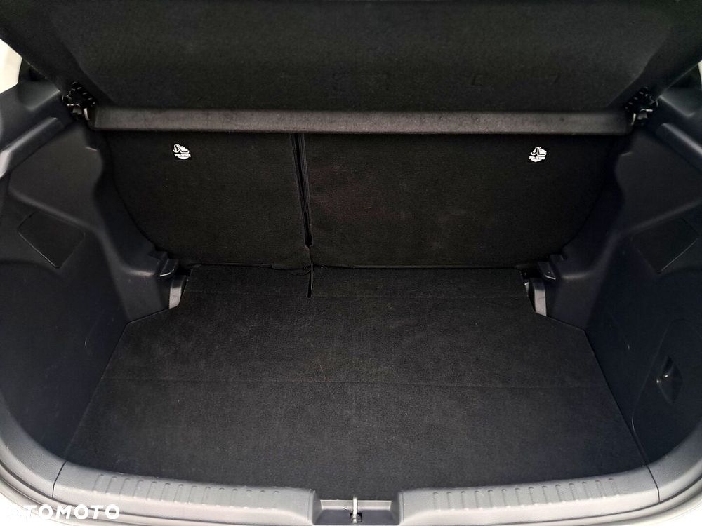 Toyota Yaris 1.5 Active - 11