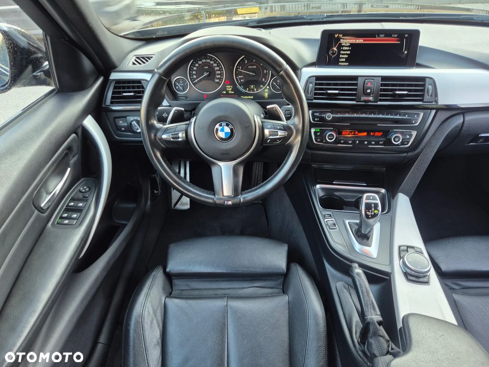 BMW Seria 3 320d xDrive M Sport - 25