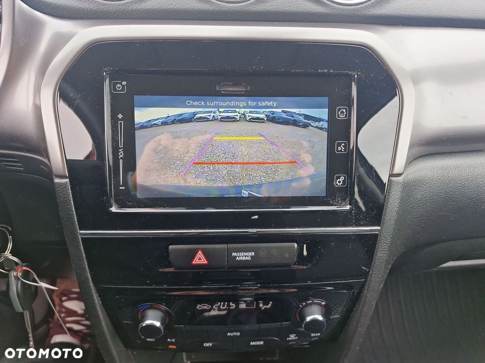 Suzuki Vitara - 20