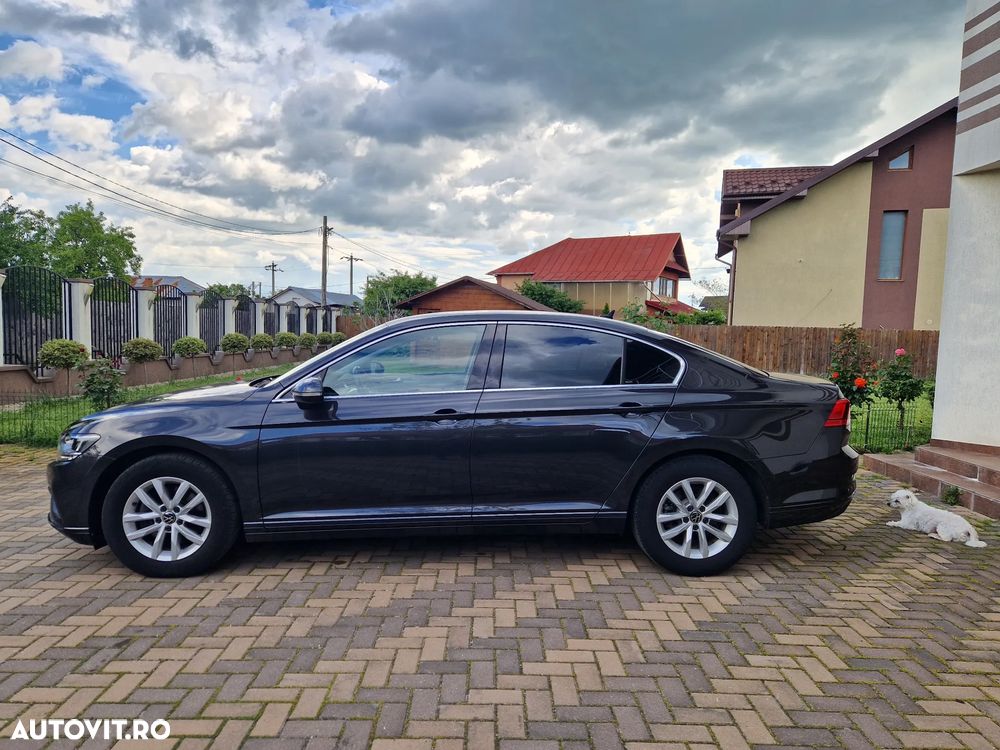 Volkswagen Passat 2.0 TDI DSG Comfortline - 2