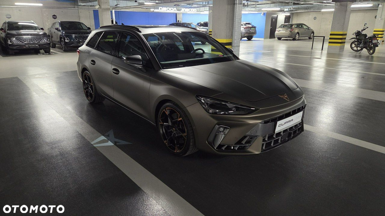 Cupra Leon Sportstourer - 2