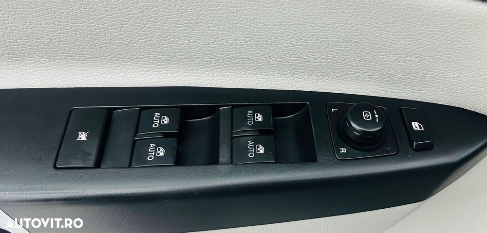 Opel Antara 2.2 CDTI Design Edition - 12