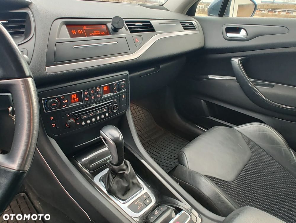 Citroën C5 2.0 HDi Exclusive - 23