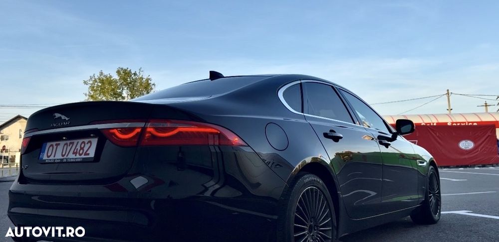 Jaguar XF 20d Aut. Prestige - 4
