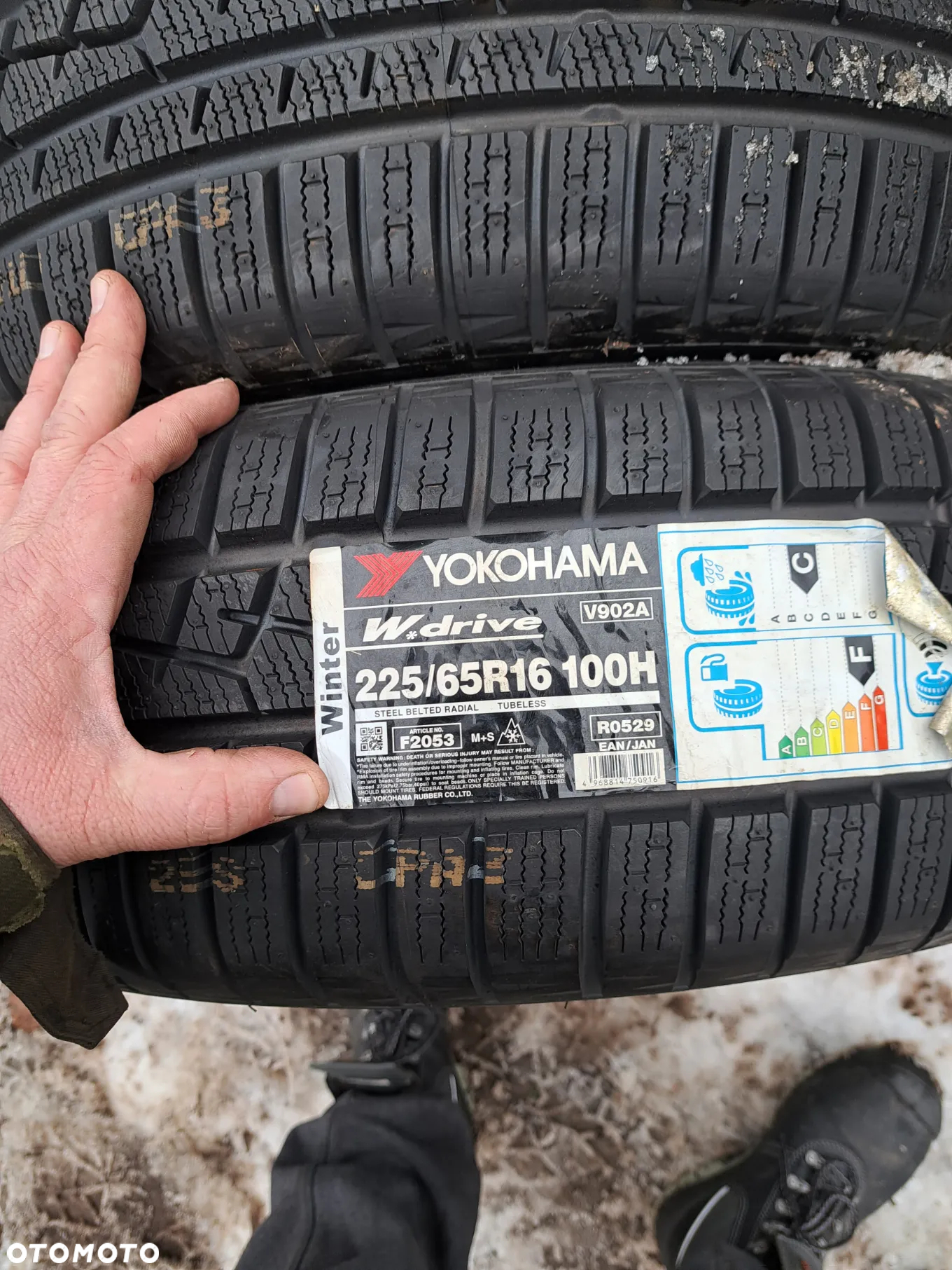 Opony zimowe Yokohama W.drive V902A 225/65R16 100 H DOT 2616 2016 rok - 2