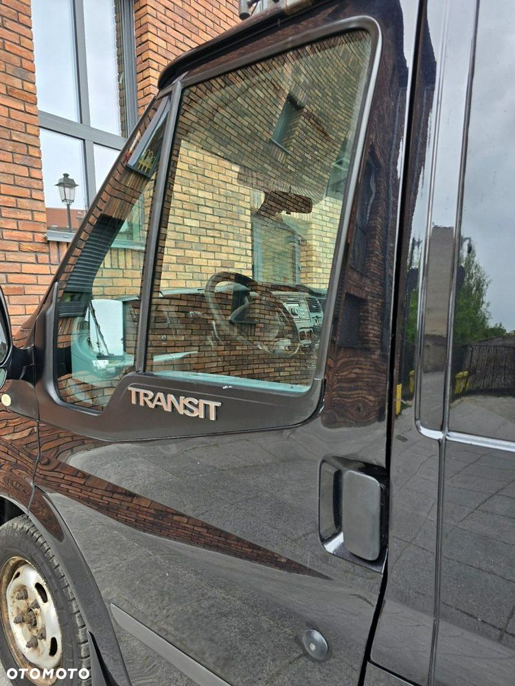 Ford Transit - 13