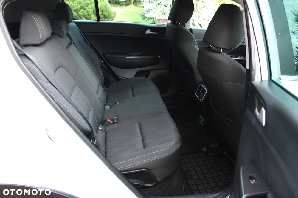 Kia Sportage 1.6 GDI M 2WD - 23