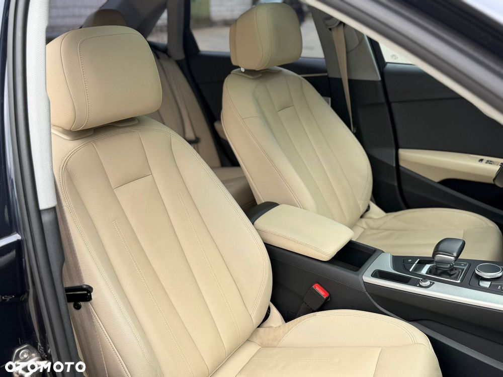 Audi A4 Limousine - 22