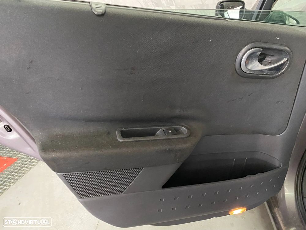 Renault Mégane Break 1.5 dCi C Authentique - 17