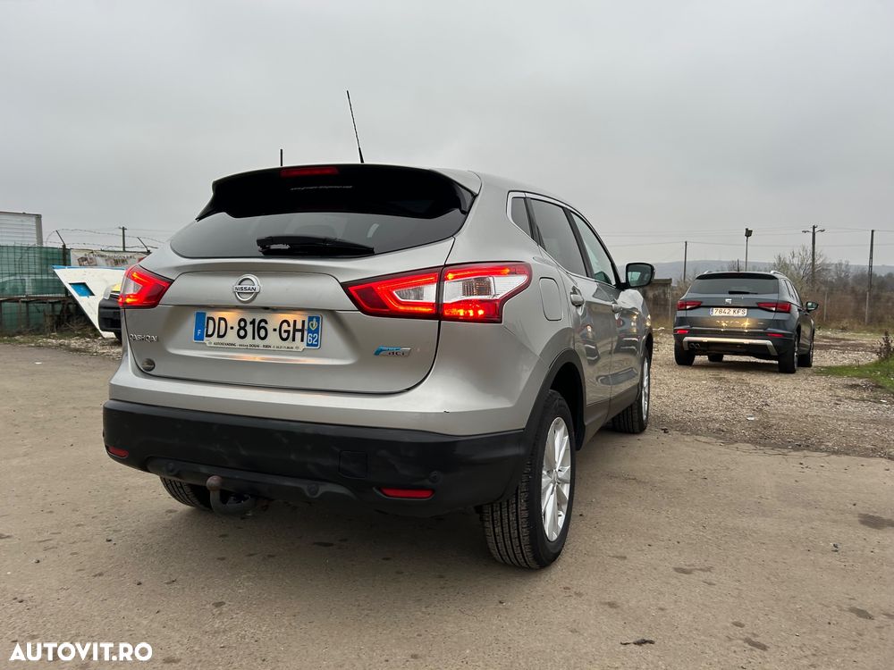 Nissan Qashqai 1.5 DCI N-Connecta - 25