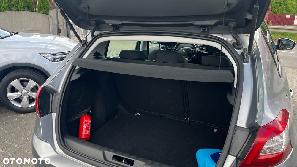 Peugeot 308 1.6 BlueHDi Business Line S&S - 13