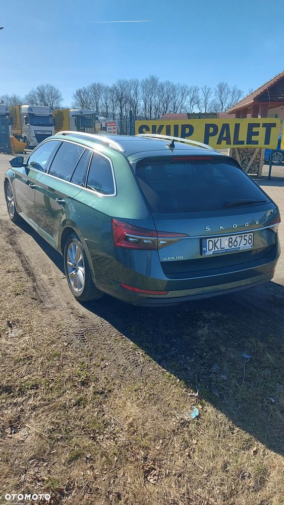Skoda Superb 2.0 TDI DSG Style - 4