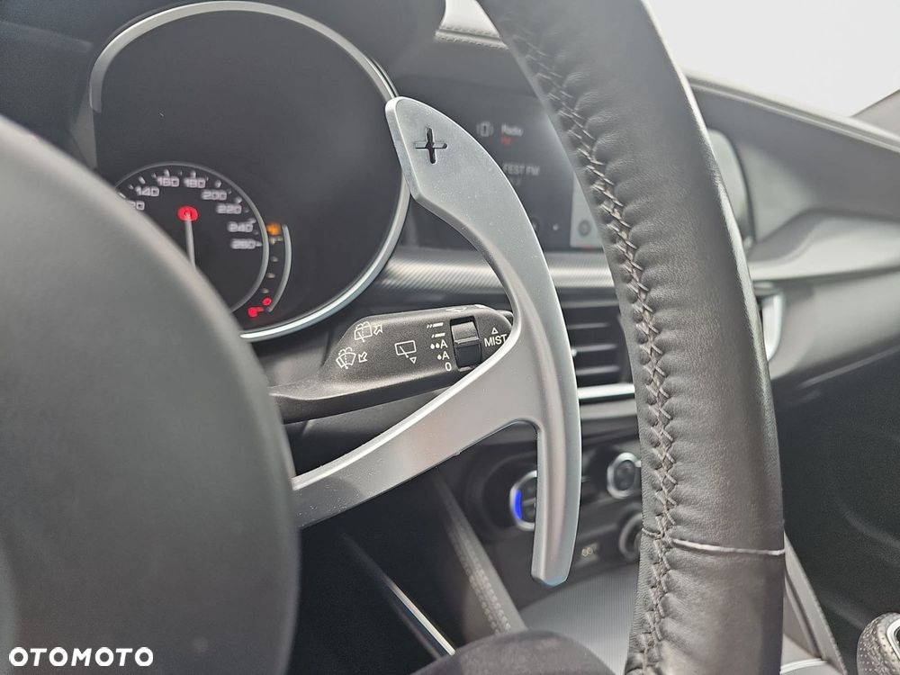 Alfa Romeo Stelvio 2.0 Turbo Veloce Q4 - 24