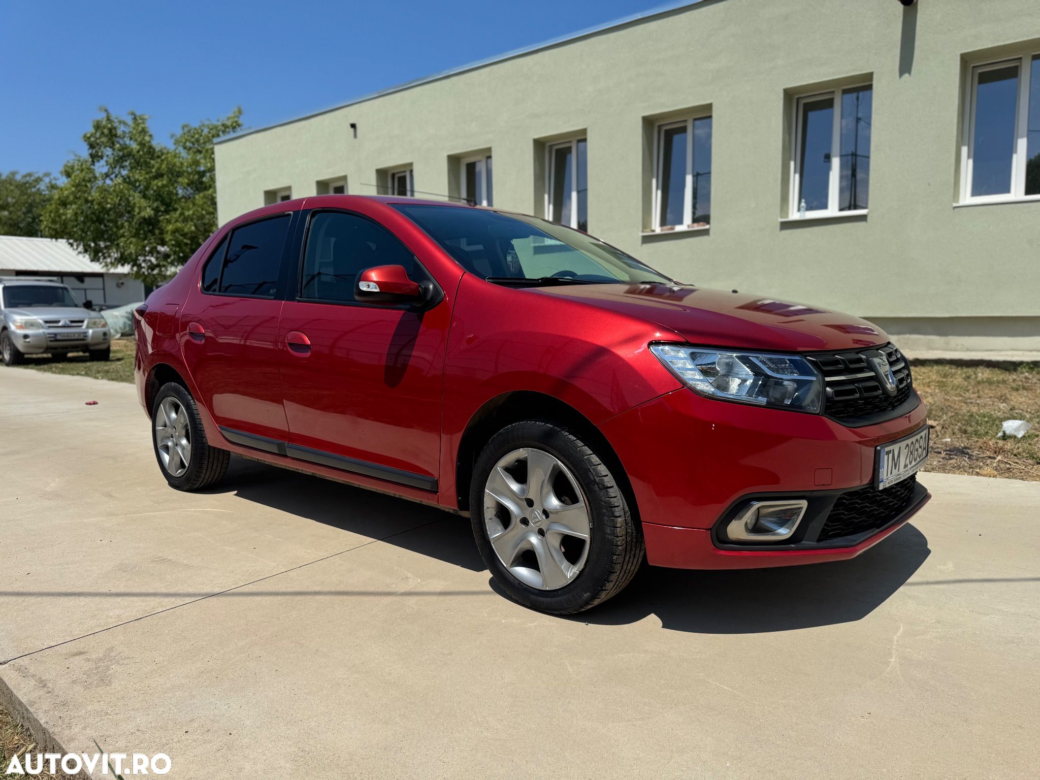 Dacia Logan - 1