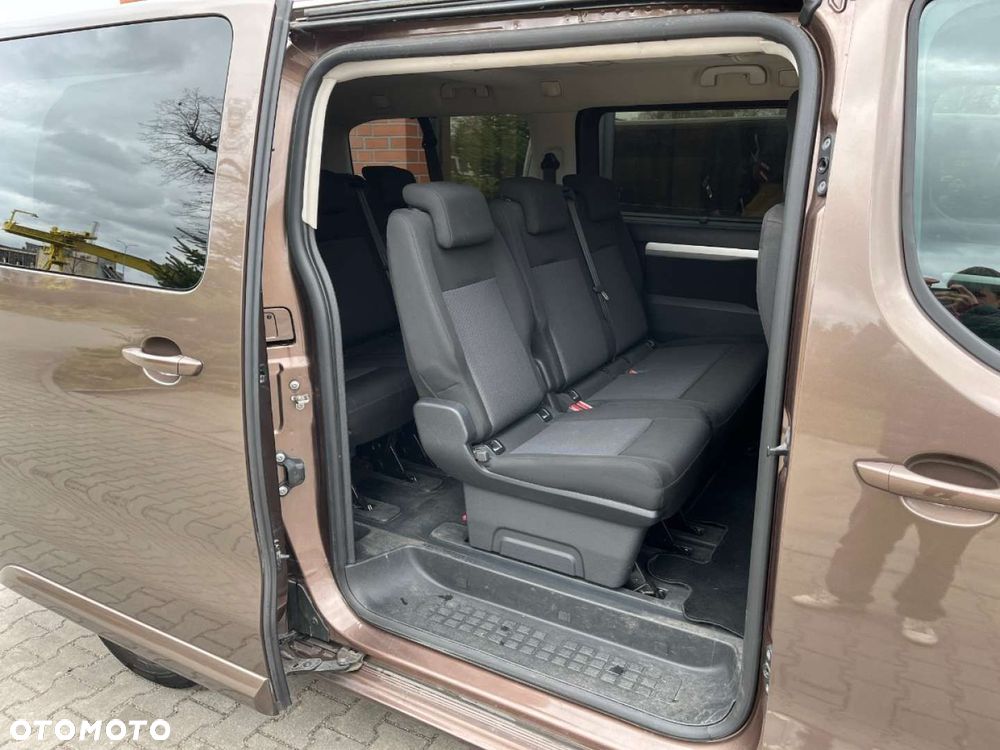 Toyota Proace Verso 2,0-l-D-4D L2 (8-Si.) Autm Club - 21