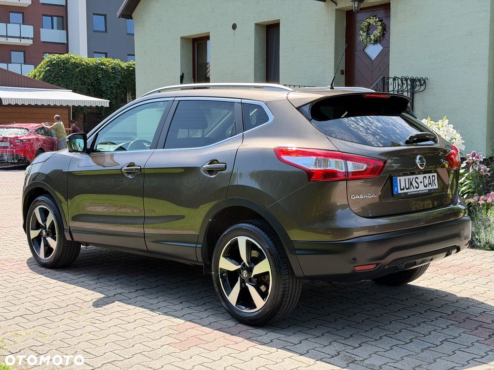 Nissan Qashqai 1.6 DIG-T 360 - 5