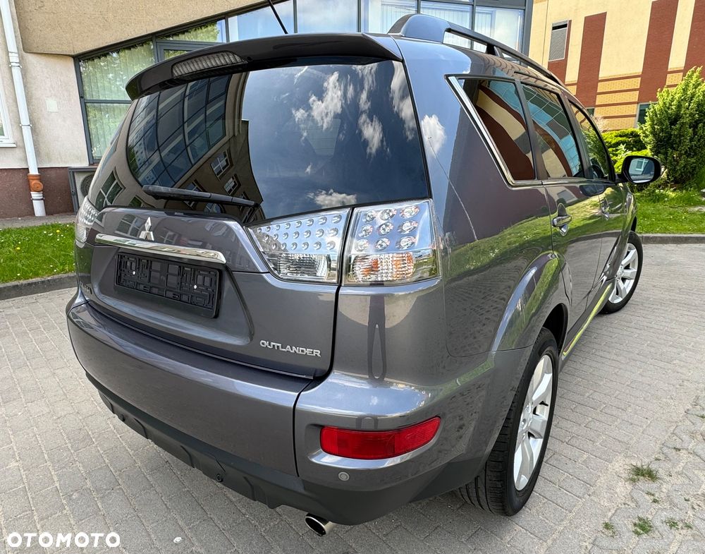 Mitsubishi Outlander 2.0 2WD Diamant - 12