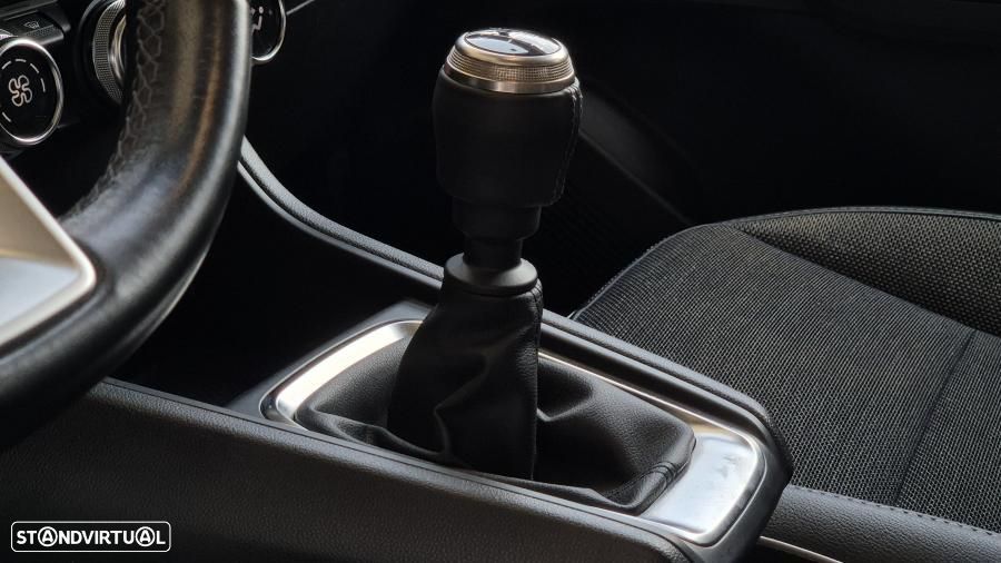 Renault Captur 1.0 TCe Exclusive Bi-Fuel - 27