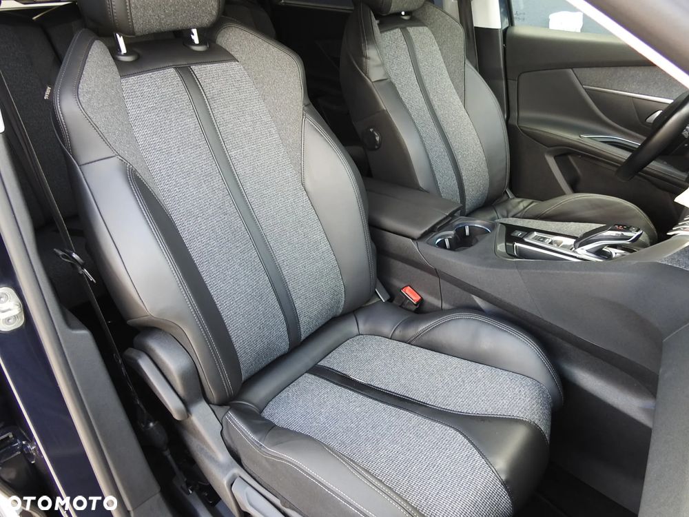 Peugeot 5008 1.6 BlueHDI Allure S&S EAT6 - 11