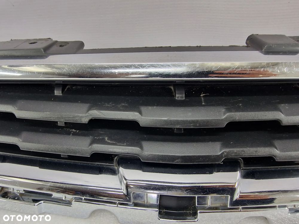 CHEVROLET TRAX 15- ATRAPA / GRILL / KRATKA ŚRODKOWA ZDERZAKA PRZEDNIEGO PRZÓD , NR 95235146 , NR AUKCJI KR171 - 8