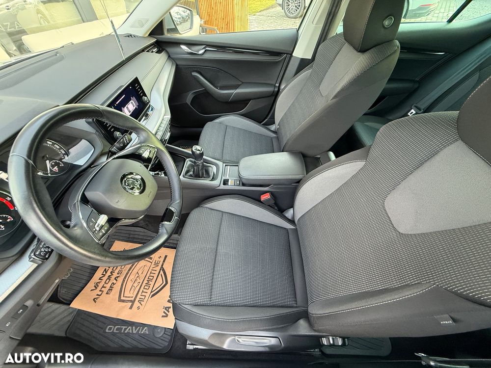 Skoda Octavia Combi 1.5 TSI Ambition - 8