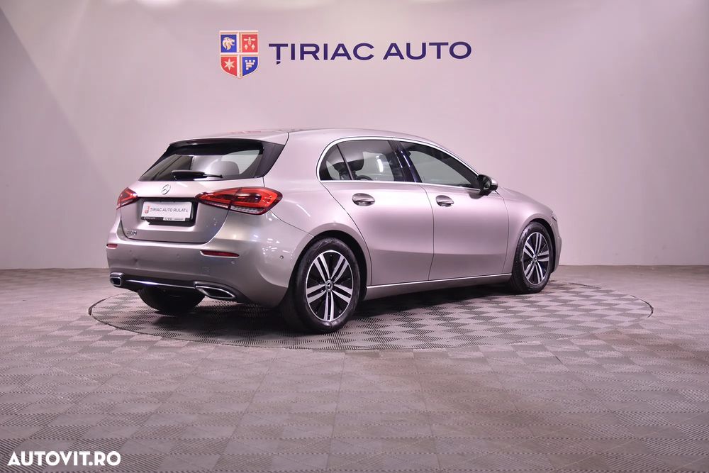 Mercedes-Benz A 180 7G-DCT - 5