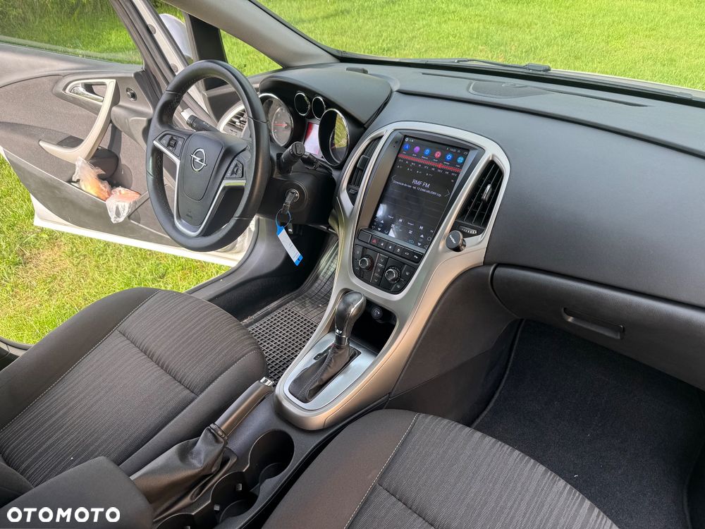 Opel Astra IV 1.6 Cosmo - 12